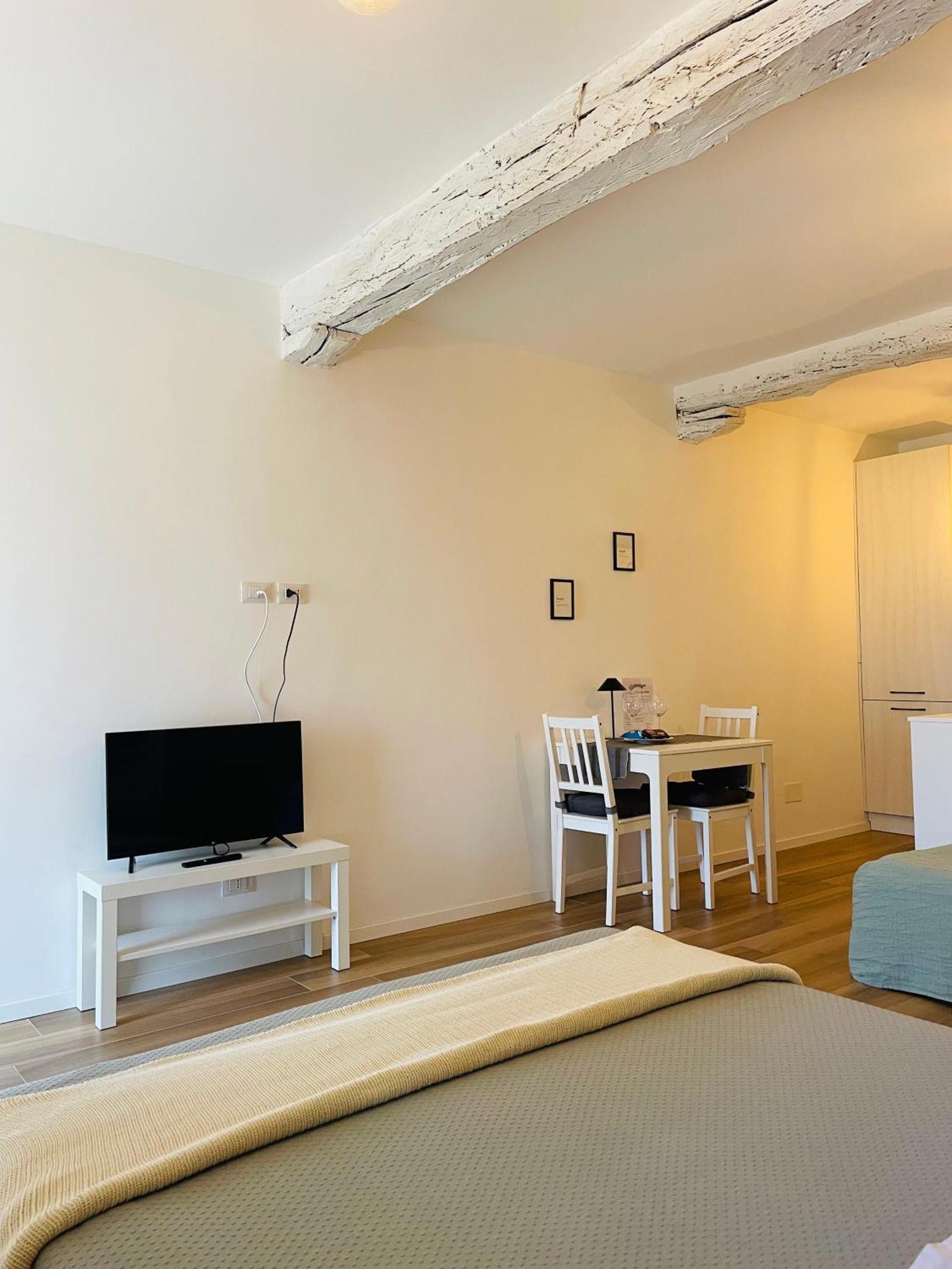 Modern Loft Rho Fiera Milano Apartment Bagian luar foto
